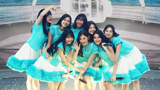 Penampilan JKT48 di TV Show 12.12 Birthday Sale