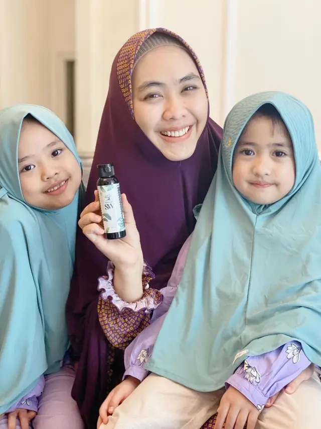 Oki Setiana Dewi