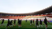 PSM saat latihan di Stadion Gelora Bung Karno, Jakarta, jelang leg pertama Piala Indonesia 2018. (Bola.com/Abdi Satria)