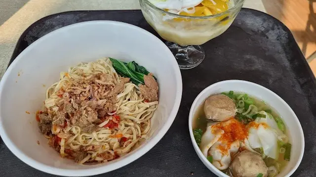 Es Teler 77 Pasar Senen/Gmaps Erdwiansa Rachmad