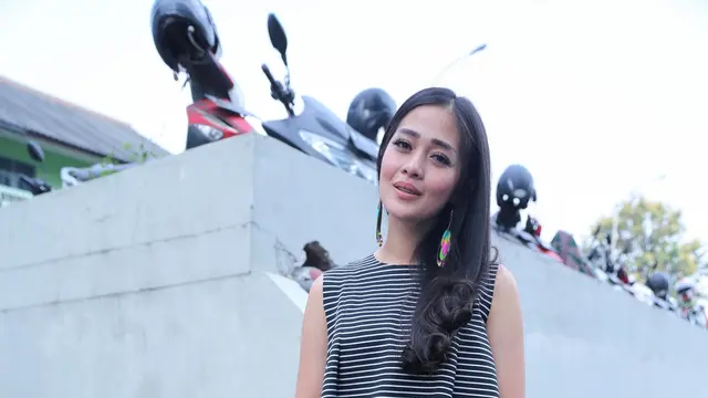 [Bintang] Gracia Indri