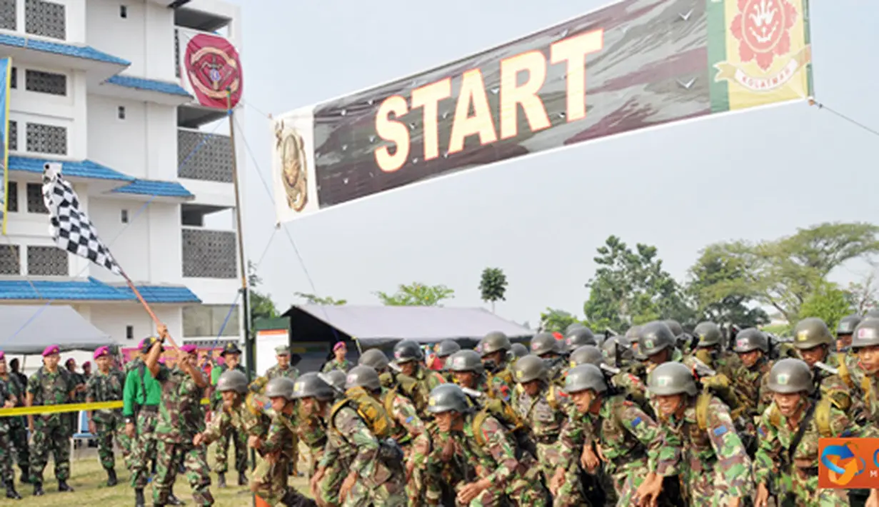 Citizen6, Cilandak: Lomba Halang Rintang (LHR) digelar di lapangan HR Brigif-2 Marinir, Bhumi Marinir Cilandak Jakarta Selatan, Minggu (2/10). (Pengirim: Budi Abdillah)