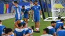 Para pemain Iran mengikuti sesi latihan di Carson Sports Park, California pada Minggu 14 Juni 2026, menjelang pertandingan Grup G Piala Dunia 2026 melawan Selandia Baru. (Patrick T. Fallon/AFP)