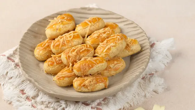 kue keju kastengel