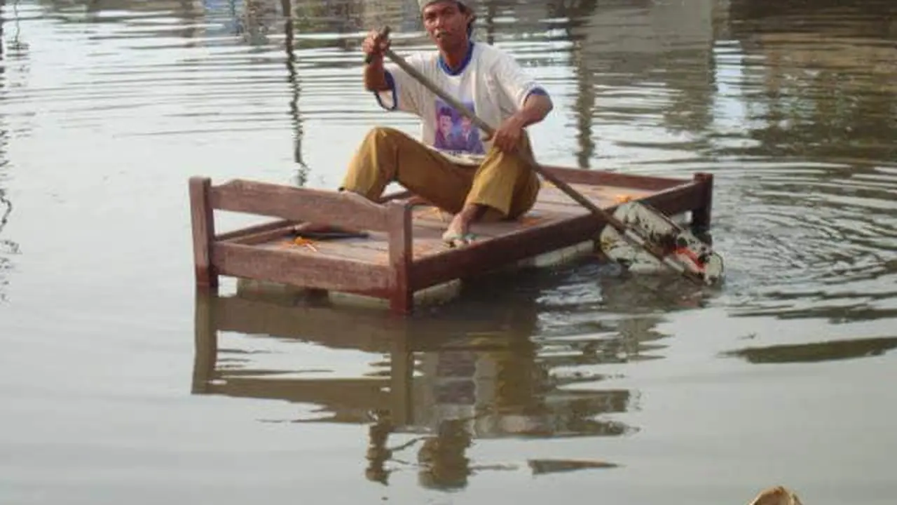 Family Bed Boat