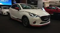 Aksesori Mazda2 