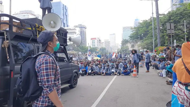 Demo menolak omnibus Law di Jakarta berlangsung tertib. (Liputan6.com/Ady Anugrahadi)