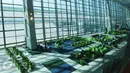 Suasana proyek Terminal 3 Ultimate Bandara Soekarno-Hatta, Tangerang, Rabu (8/6). Angkasa Pura II (Persero) berencana mengoperasikan terminal 3 ultimate Bandara Internasional Soekarno-Hatta pada 20 Juni 2016. (Liputan6.com/Angga Yuniar)