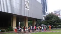 Jelang Demo, PNS Tetap Senam Pagi di Balai Kota