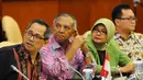 Direktur Badan Koordinasi Penanaman Modal (BKPM) Pratito Soeharyo (kiri) menjadi salah satu narasumber dalam 'Focus Group Discussion' yang digelar Badan Kerja Sama Parlemen DPD RI, Jakarta, Selasa (2/12/2014). (Liputan6.com/Andrian M Tunay)