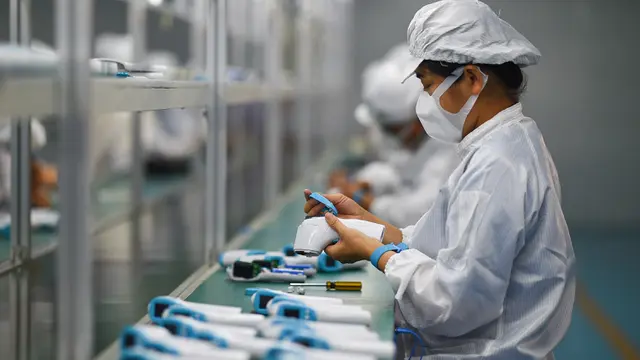 Mengintip Pembuatan Termometer Dahi di China