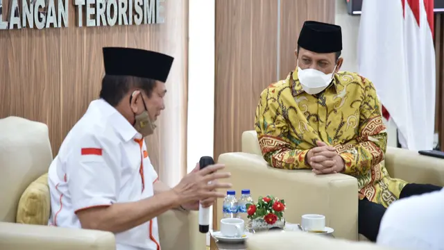 Kepala Badan Nasional Penaggulangan Terorisme (BNPT), Komjen Boy Rafli Amar menerima audiensi Forum Persaudaraan Hijrah (FPH) Wasathiyah di Kantor BNPT, Jakarta pada Selasa (1/3/2022).