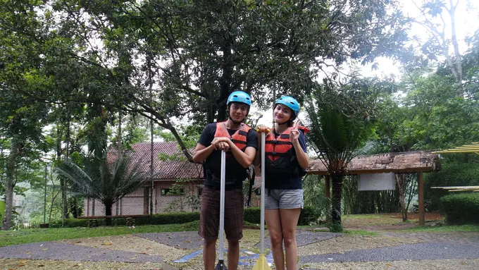 Kris Hatta dan Hilda Vitria Khan