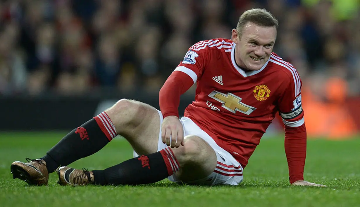 Namun sayang tidak ada perayaan pada laga istimewa Rooney karena Setan Merah takluk di kandang sendiri dari Norwich 1-2. (AFP/Oli Scarff)
