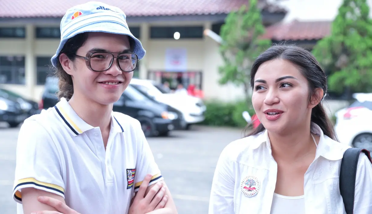 Selain merayakan ulang tahun, bertepatan hari itu, yang jatuh tanggal 8 November, pemeran itu juga meresmikan Yayasan Sosial yang dirintis sekitar setahun silam. (Adrian Putra/Bintang.com)