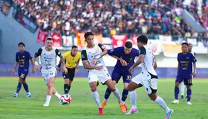 Jadwal Pekan ke-5 BRI Super League: Persita vs Persija, Persib vs Persik