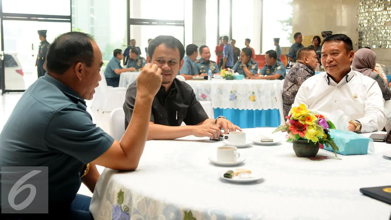 20160119-Komisi-I-Datangi-Mabes-TNI-AL-HEL