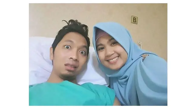 Resmi Cerai, Ini 7 Potret Dewa Eka Prayoga Motivator yang Diduga Poligami Diam-Diam