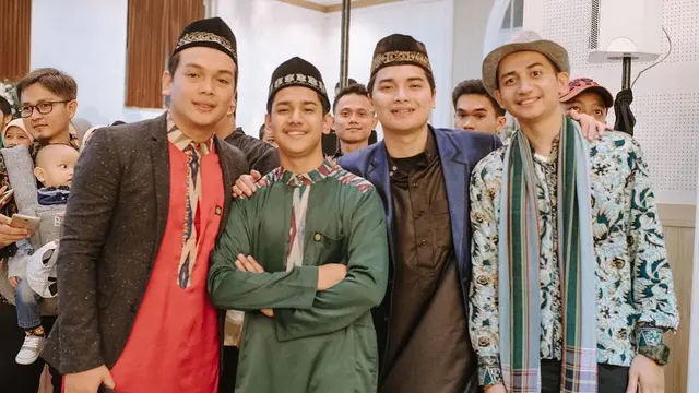 Saling Berbalas Komentar, Ini 6 Momen Kebersamaan Alvin Faiz, Okin, dan Zikri Daulay