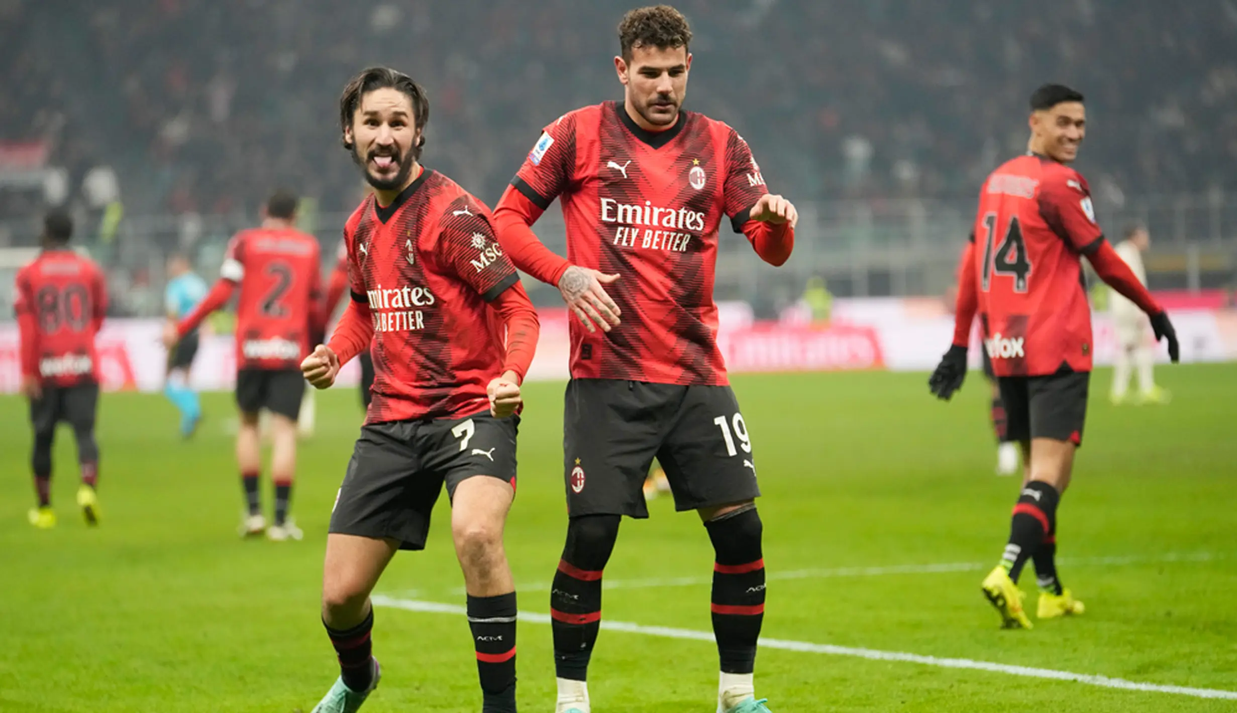 Hasil Liga Italia AC Milan Lumat AS Roma di San Siro Foto
