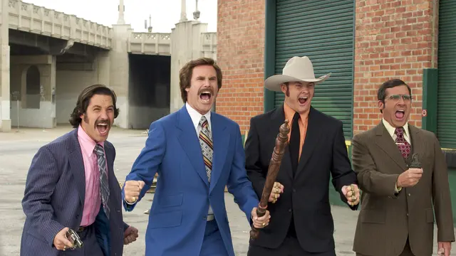 Ron Burgundy bersama rekannya dalam Anchorman: The Legend of Ron Burgundy (Apatow Productions via IMDb)