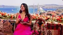 Turki memang menjadi salah satu negara yang cukup banyak dikunjungi oleh para selebriti Indonesia. Karena memiliki banyak tempat wisata ikonik, serta ada wahana balon udara di Cappadocia yang terkenal. (Liputan6.com/IG/cassandraslee).