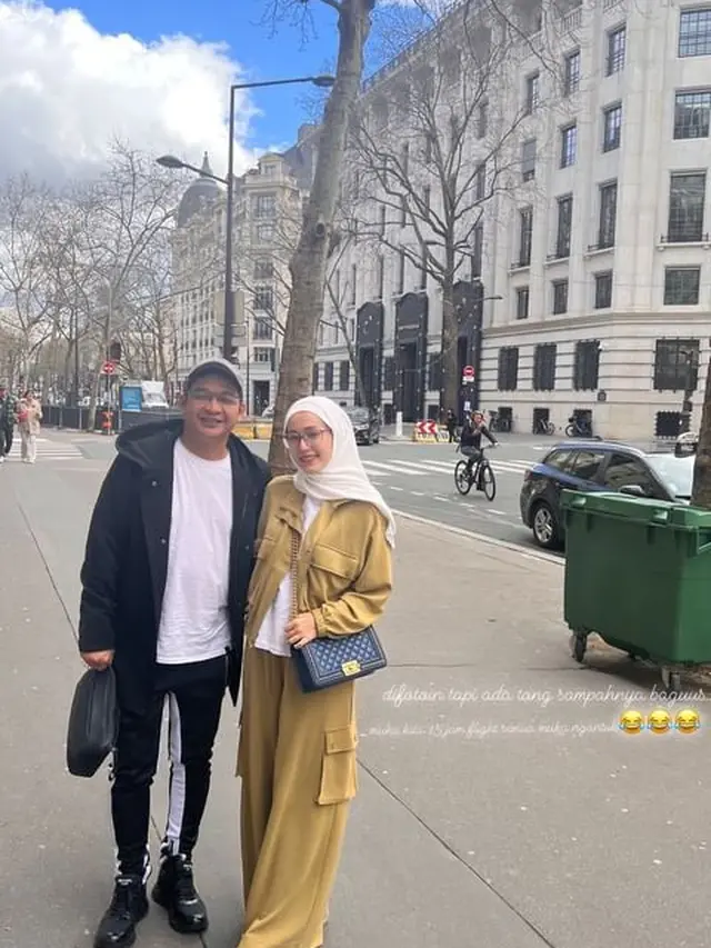 7 Potret Pasha Ungu dan Adelia Liburan ke Paris di Bulan Ramadhan