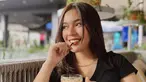 Menggunakan busana berwarna hitam memang tak pernah salah. Fay Nabila bahkan beberapa kali terlihat memakai outfit serba hitam dalam foto di akun Instagram pribadinya. (Liputan6.com/IG/@faynabilalxndr)