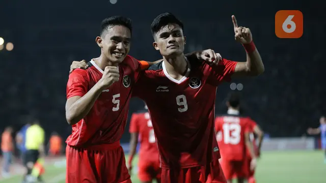 Foto: Tuntaskan Penantian 32 Tahun, Timnas Indonesia U-22 Sabet Emas SEA Games 2023 setelah Taklukkan Thailand secara Dramatis