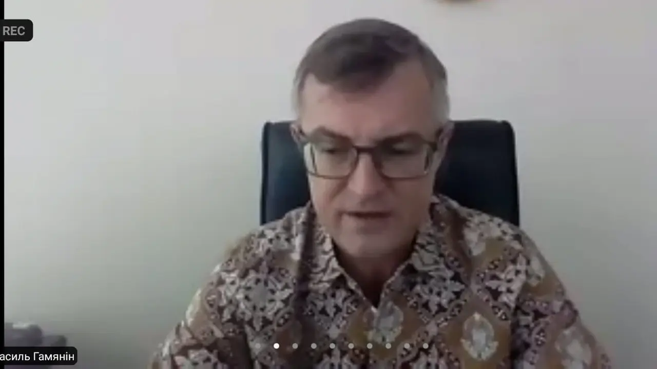 Duta Besar Ukraina untuk Indonesia, Vasyl Hamianin dalam pers briefing update perang Rusia Ukraina. (Screen Grab/Tanti Yulianingsih)