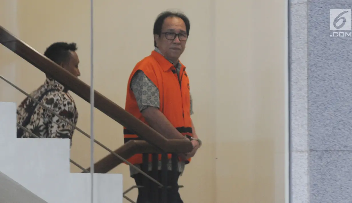 Dirut PT Sumber Swarnanusa Joe Fandy Yoesman  akan menjalani pemeriksaan perdana pasca penahanan di Gedung KPK, Jakarta, Senin (5/8/2019). Joe Fandy diperiksa sebagai tersangka terkait kasus dugaan suap pengesahan APBD 2017-2018 Provinsi Jambi. (merdeka.com/Dwi Narwoko)