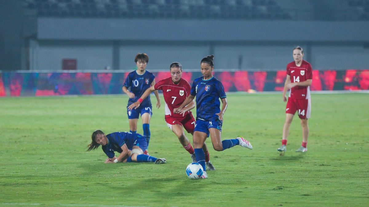 Timnas Indonesia Putri Gagal ke Piala Asia, Suporter Tuntut Erick Thohir Gelar Liga 1 untuk Wanita ASAP!