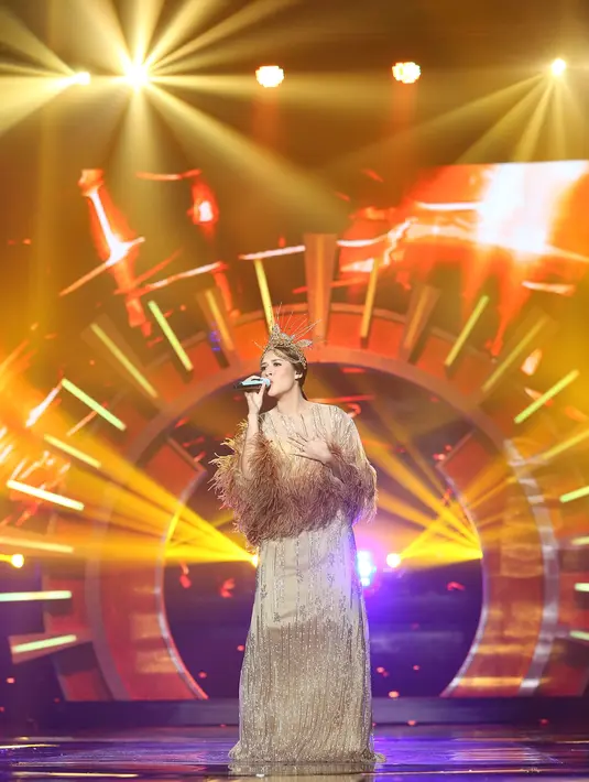 Beberapa lagu hits dibawakan oleh Raisa pada malam itu. Perampuan yang akan dipersunting Hamish Daud itu membawakan lagu Kedua dan single terbarunya Usai di Sini. (Bambang E Ros/Bintang.com)