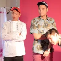 Terinspirasi dari Adam Fabumi, RAN abadikan lewat single yang berjudul Melawan Dunia.