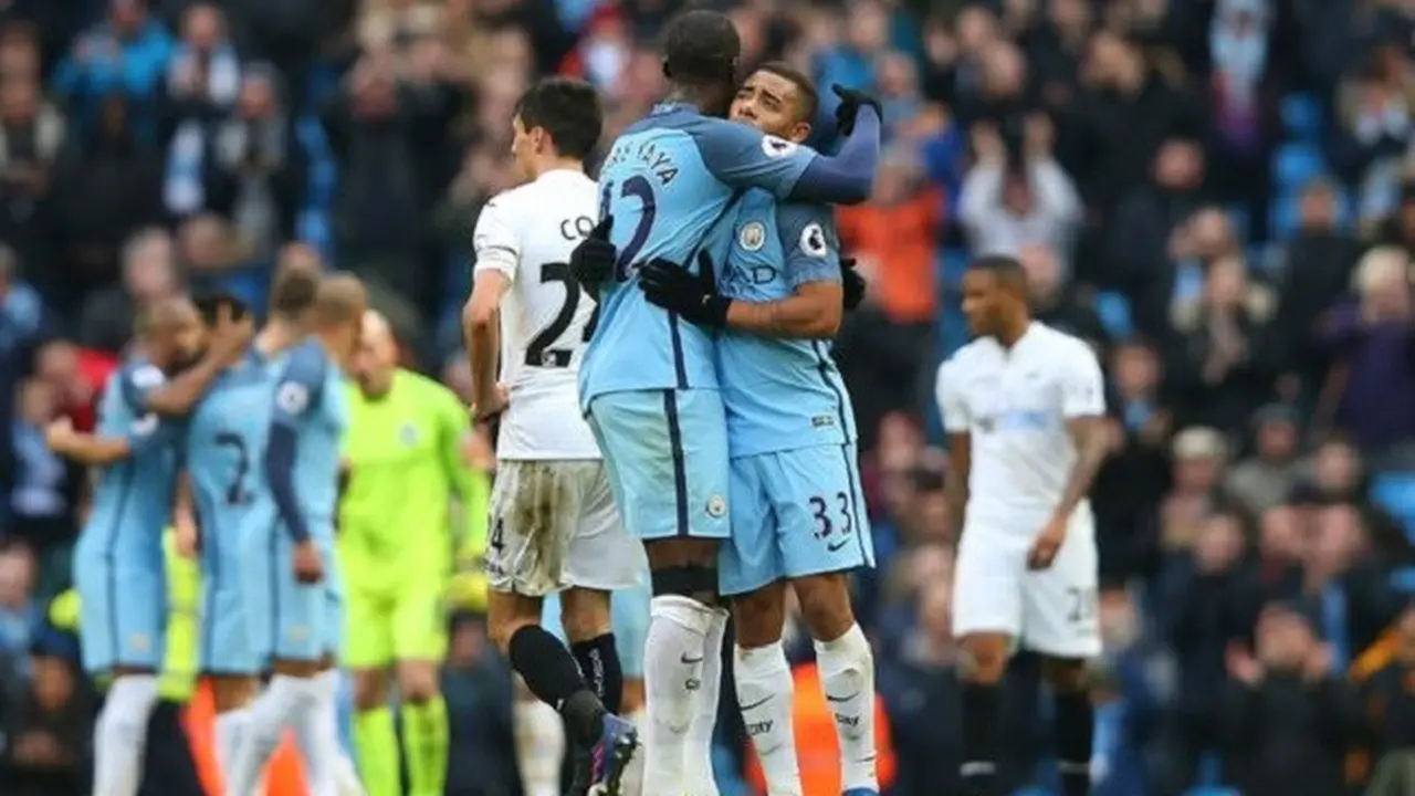 Yaya Toure - Gabriel Jesus