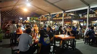 Berikut keseruan festival kuliner Jakarta Street Food Festival 2017 yang menyuguhkan jajanan dari berbagai penjuru dunia.