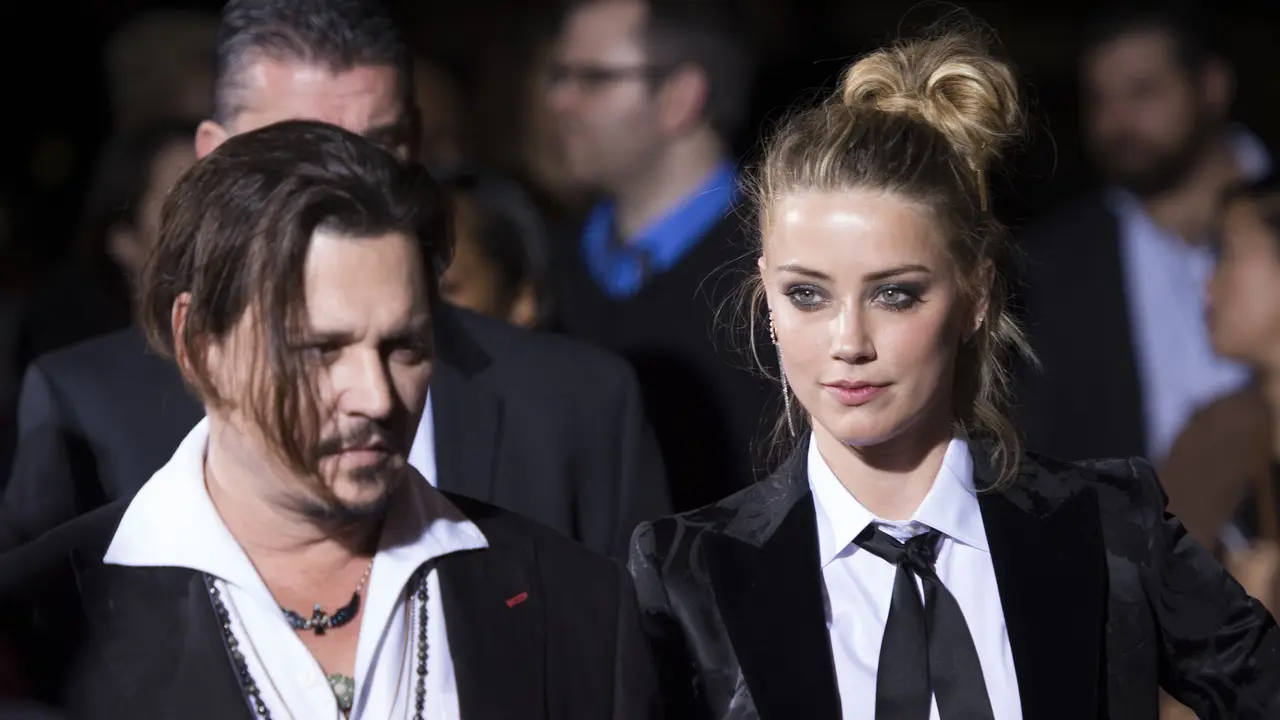 [Bintang] Johnny Depp - Amber Heard
