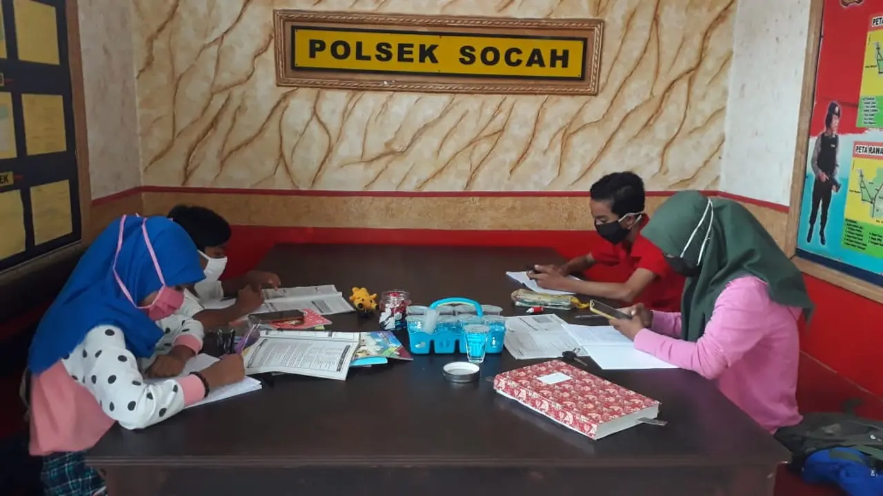 Sekolah online