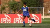 Pemain Akademi Persib Cimahi, Reycredo Beremanda, bergabung bersama tim Balestier Khals yang tampil di Singapura Premier League 2024/2025. (Bola.com/Dok. Akademi Persib Cimahi)