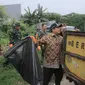 Wali Kota Tangerang, Arief Wismansyah, mengajak masyarakat untuk melakukan kerja bakti massal di seluruh wilayah Kota Tangerang sebagai langkah antisipatif mulai masuknya musim penghujan.