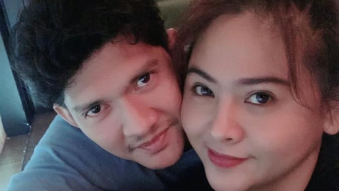 Iko Uwais Positif Covid-19, Audy Item: Ciumanku Harus Menunggu, Cepat Sembuh Sayang Tetap Semangat - Vimarsana News