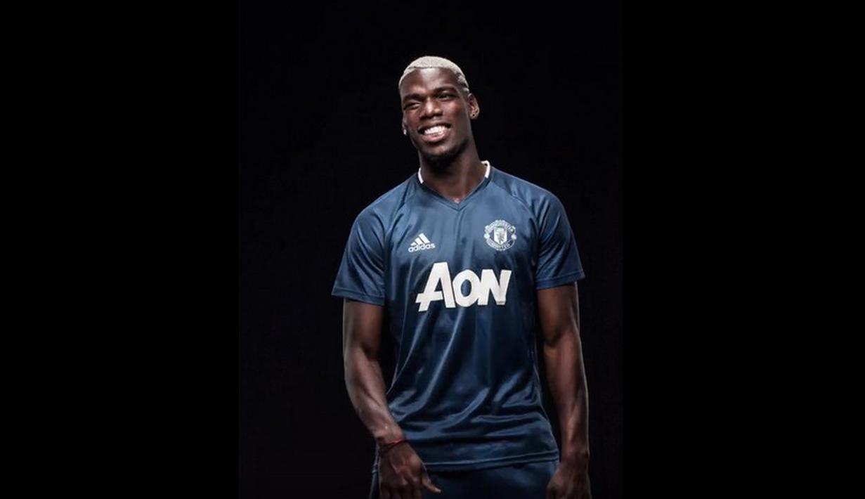 Pogba menjadi rekrutan keempat Manchester United pada musim ini. Sebelum dia, The Red Devils sudah mendatangkan Eric Bailly dari Villarreal, Henrikh Mkhitaryan dari Borussia Dortmund, dan Zlatan Ibrahimovic dari Paris Saint-Germain. (www.manutd.com)