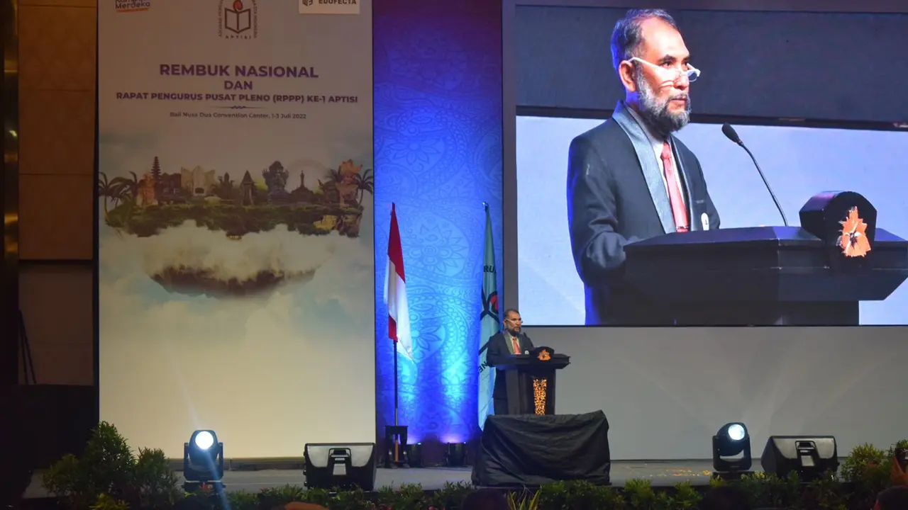 PT IndoSterling Technomedia Tbk (TECH) dan Asosiasi Perguruan Tinggi Swasta Indonesia (APTISI) berkolaborasi dalam upaya percepatan digitalisasi perguruan tinggi