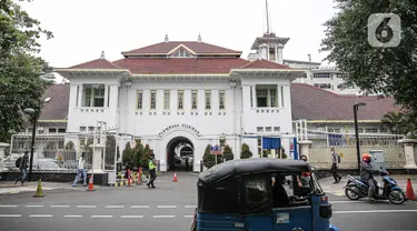 Suasana Kantor Lembaga Biologi Molekuler (LBM) Eijkman di Jakarta, Selasa (4/1/2022). Pemerintah melebur LBM Eijkman yang telah beroperasi selama 33 tahun ke Badan Riset dan Inovasi Nasional (BRIN).  (Liputan6.com/Faizal Fanani)