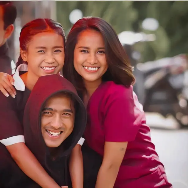 6 Potret Kebersamaan Chika Waode dan Ayya Renita di Balik Layar, Bak Kakak Adik