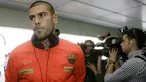 Barcelona's Victor Valdes from Spain is pictured before the team's departure to Rome from Barcelona on May 26, 2009. Barcelona will play in the final of the UEFA Champions league against Manchester United. AFP PHOTO/JOSEP LAGO