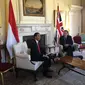 Presiden Jokowi dan PM Cameron bertukar pikiran tentang sejumlah permasalahan dunia (Istimewa)