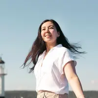 Ilustrasi wanita yang lebih nyaman single tidak terlibat dalam hubungan romantis. /Image by freepik