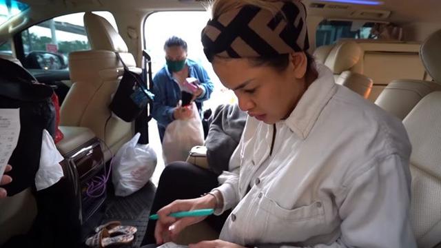7 Potret Nikita Mirzani Belanja Bulanan saat Pandemi Corona, Habis Rp 13 juta