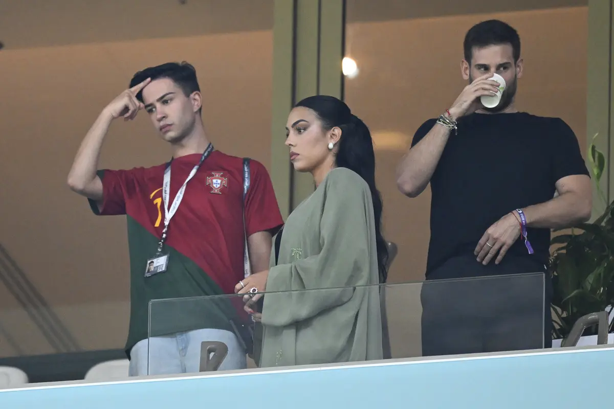 Gaya Pacar Ronaldo Saksikan Laga Portugal vs Swiss di Piala Dunia 2022